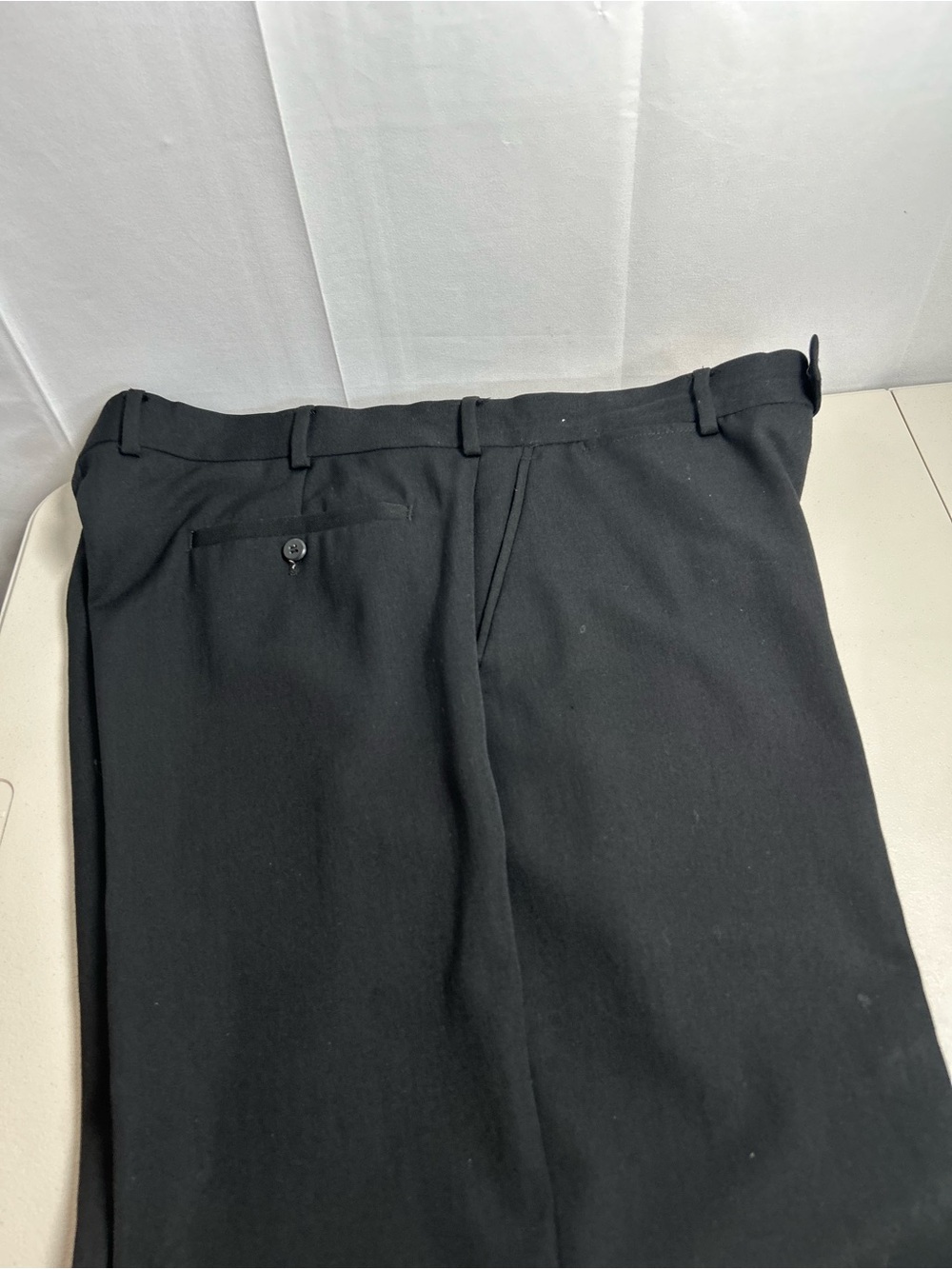 Men's Black Dress Pants - Classic Straight Fit 40X32 - Picture 4 of 16